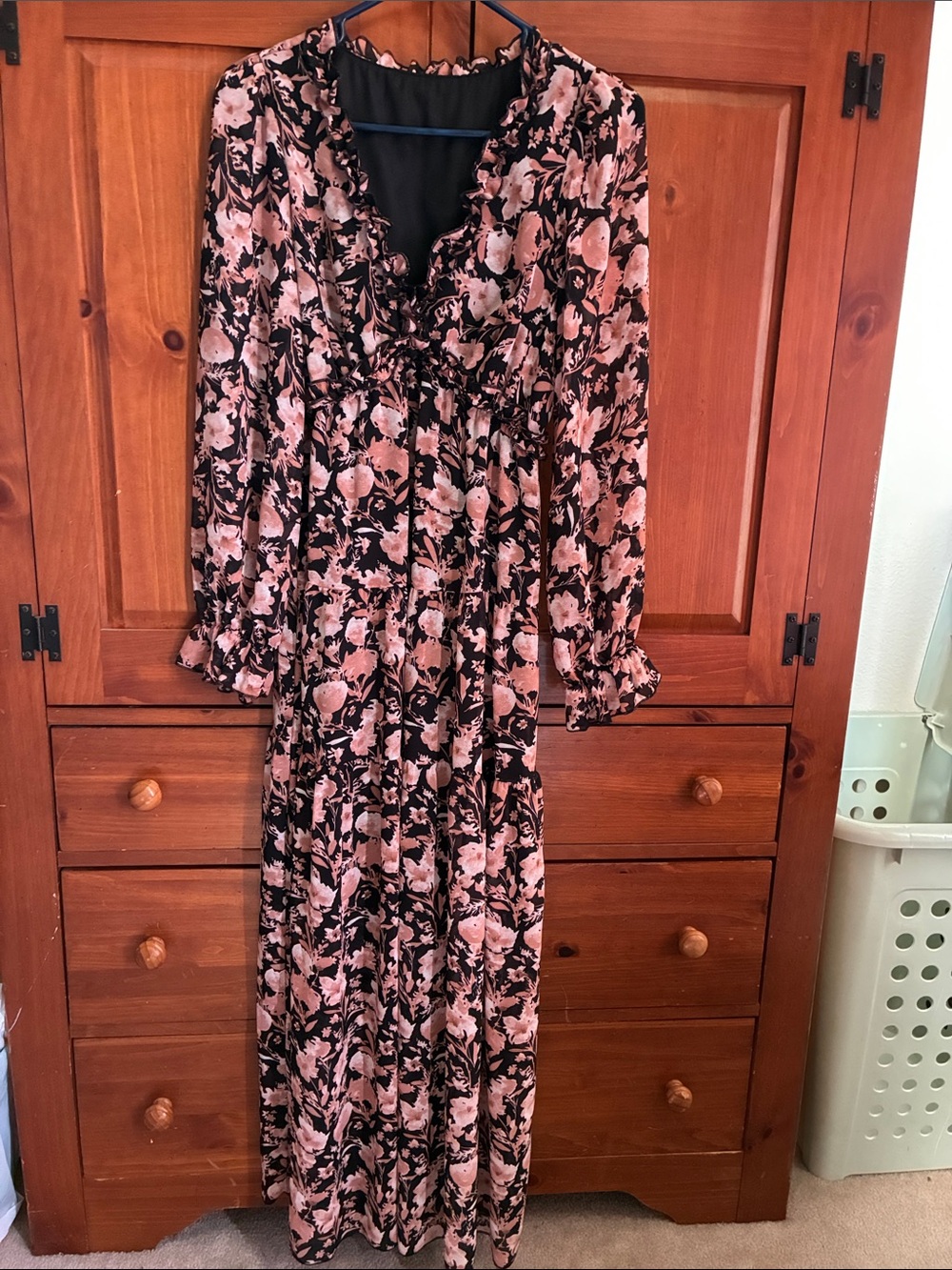 Black and Pink Floral Long Sleeve Maxi Dress size small